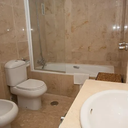 Marina Real 441 *